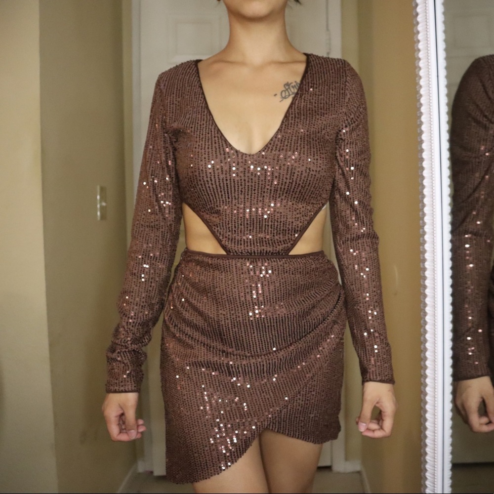 Chocolate brown sequin cut out hip detail bodysuit & skirt set